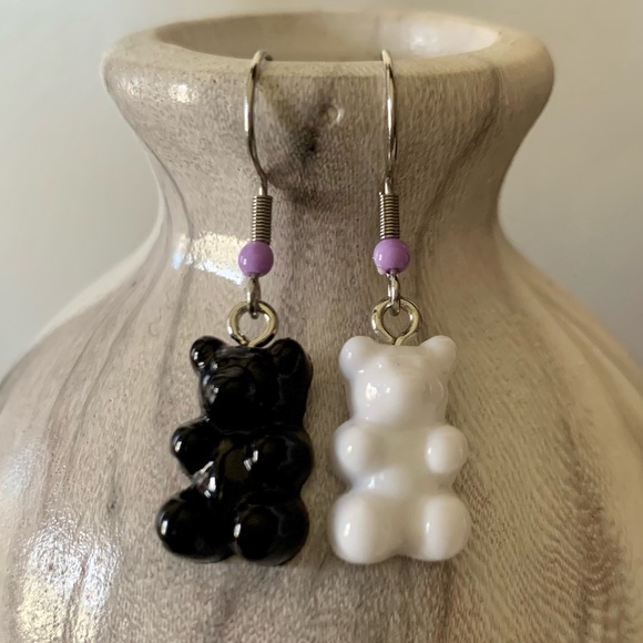 Gummy Bears Funky Hand Made Earrings Gummy Bear Earrings Black and White New - Picture 2 of 3